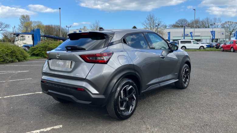 Nissan Juke 1.6 Hybrid N-Connecta 5dr Auto Hybrid Hatchback